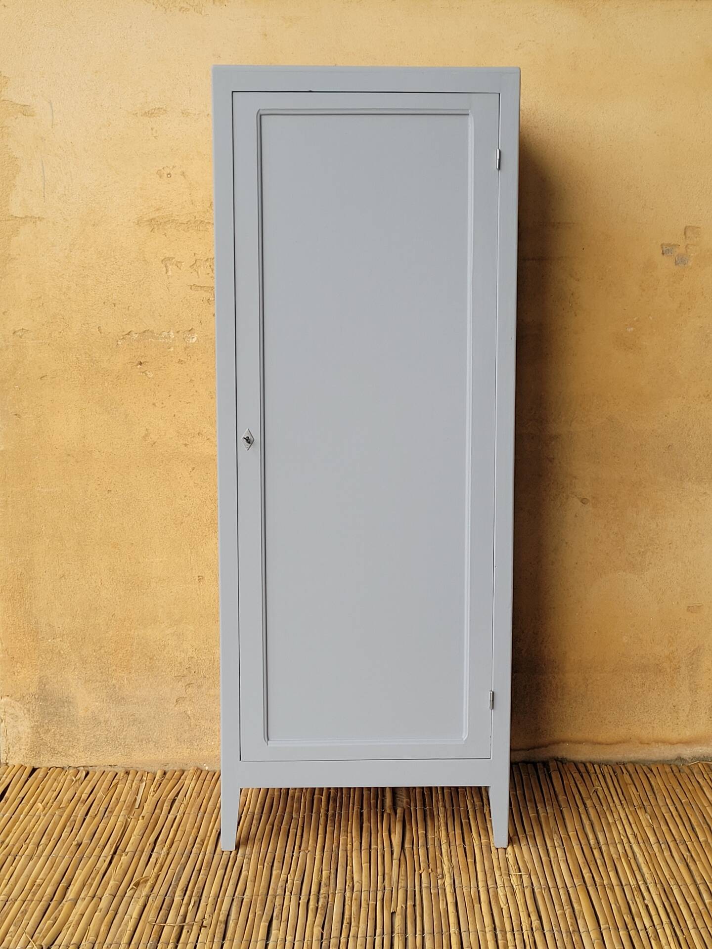 Parisian wardrobe - renovated