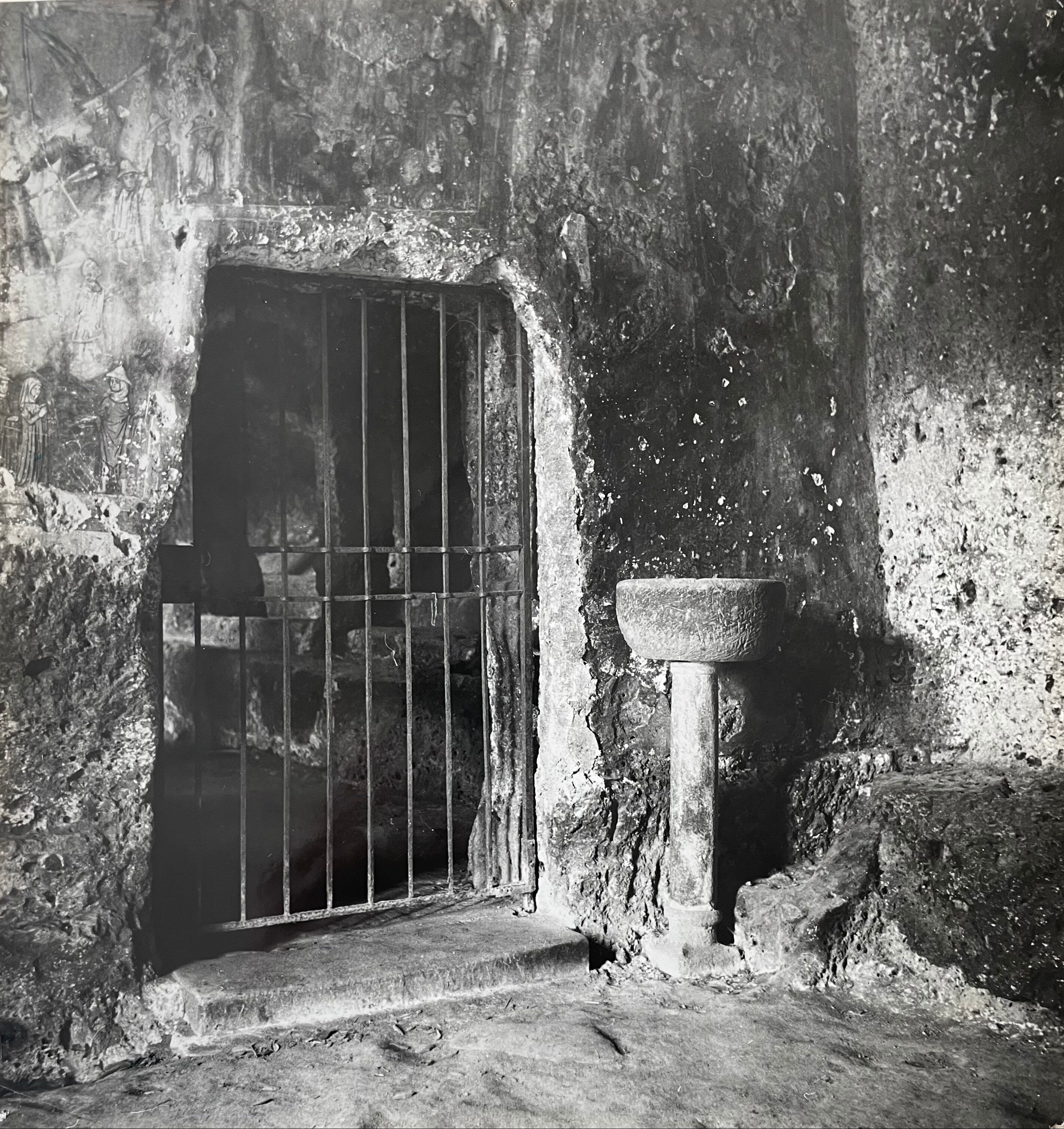 Black and white silver photography early twentieth century