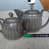 Art deco objects in their art tin juices