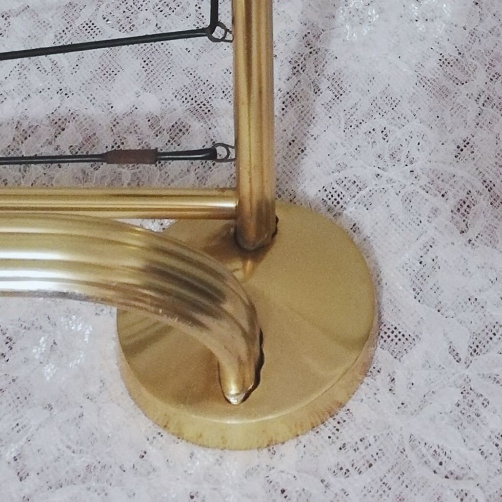 Gold aluminum and and pvc ropes wall coat rack