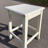Tabouret carré en bois blanc