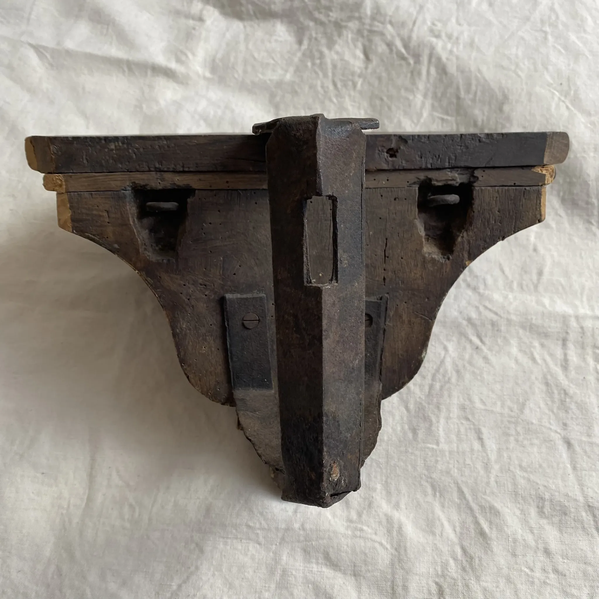 Wall console in solid oak and wrought iron, to be recessed, 19th century.