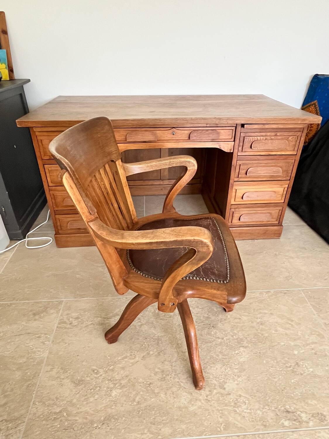 Fauteuil de bureau en bois et cuir