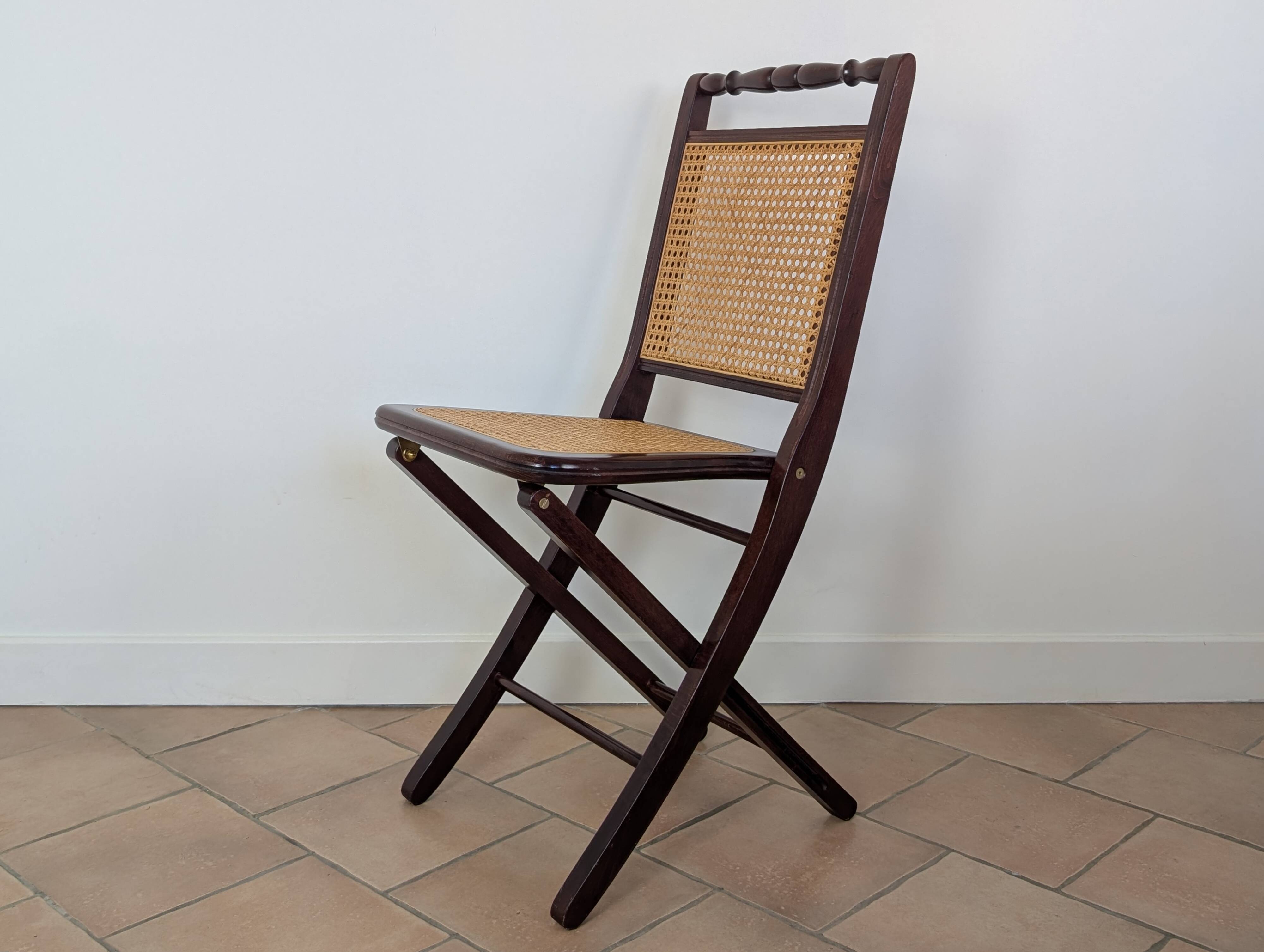 Set of 5 caned chairs