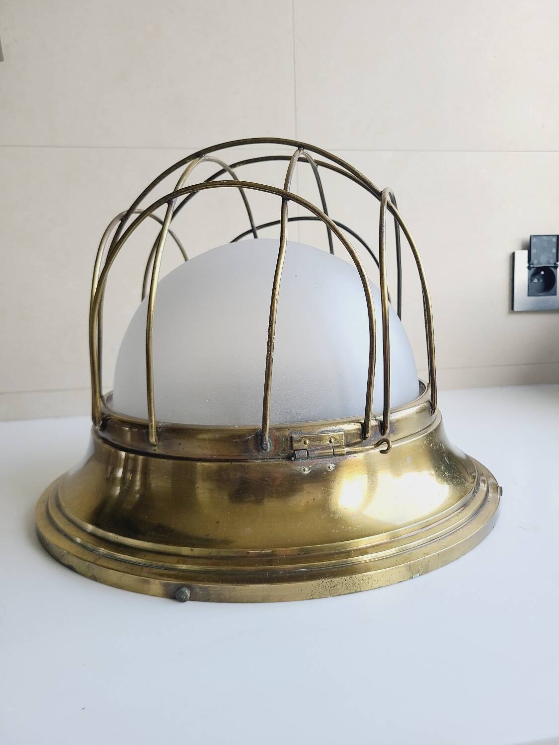 Antique ceiling light, 35 x 25 cm