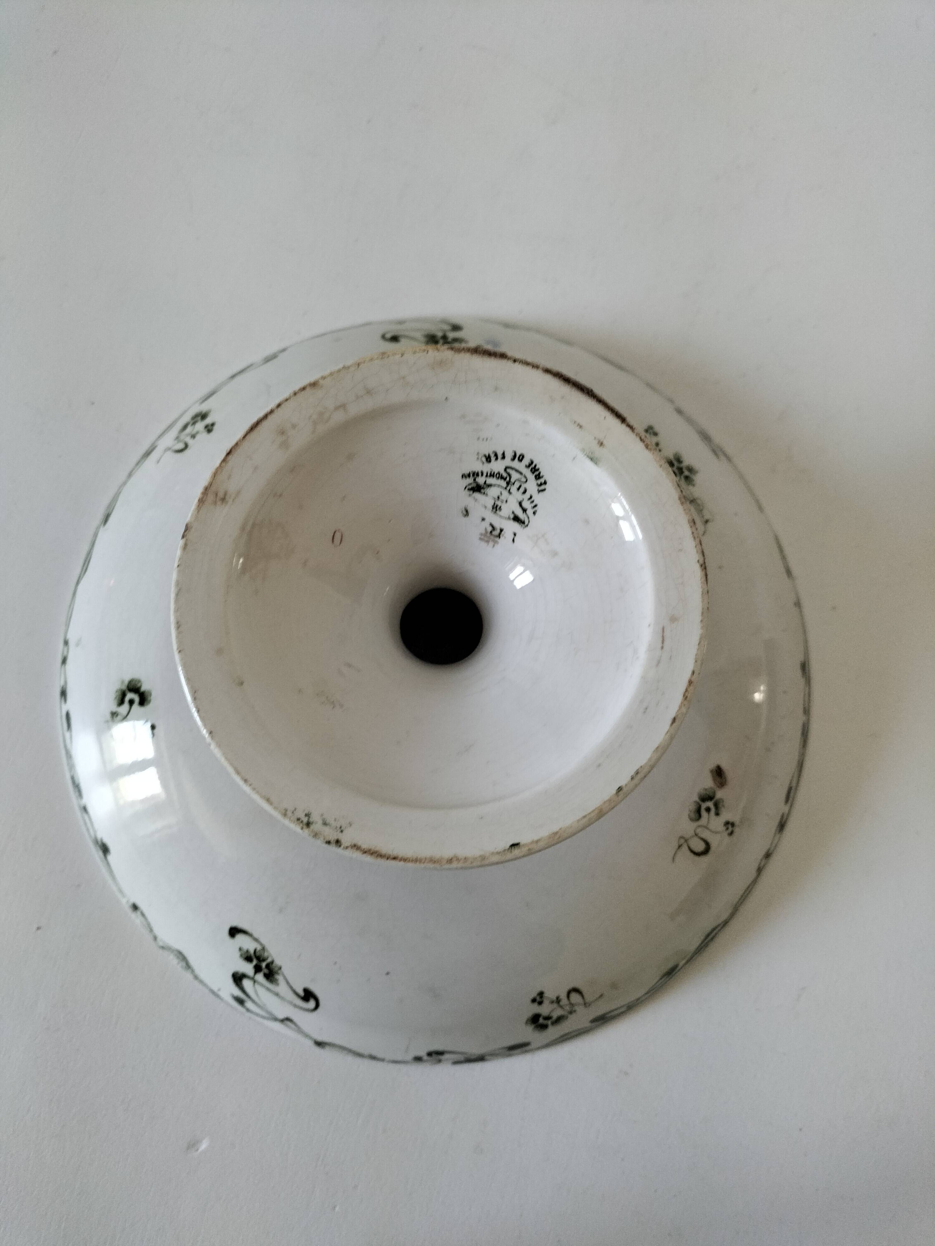 Plate on pedestal Iris Creil Montereau Terre de Fer from the 1900s