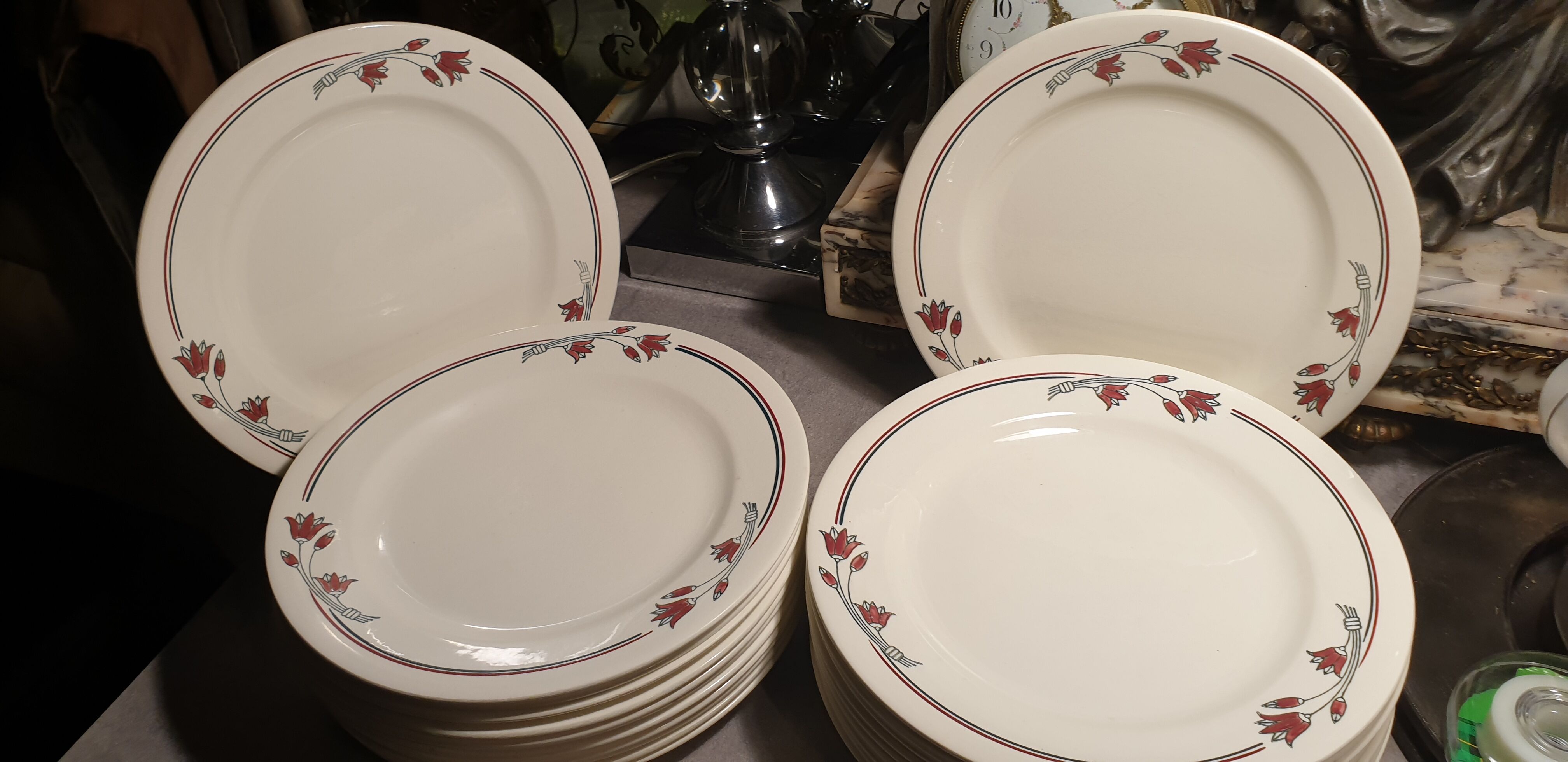 23 flat plates Salins E.charbonnier model Athos