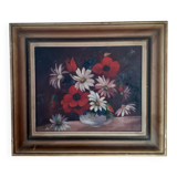 Table bouquet of poppies, cornflowers and daisies
