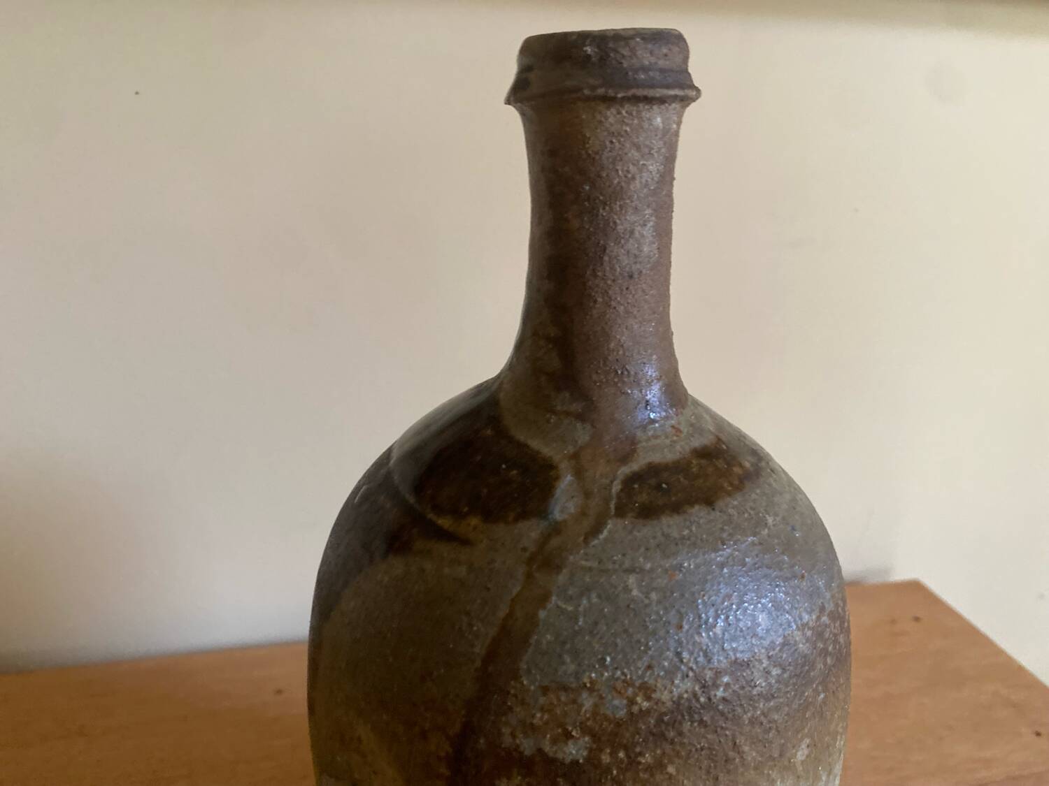 Vase ceramique du 19eme de la Borne