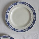 3 assiettes plates en terre de fer Mintons modèle "Greenore"