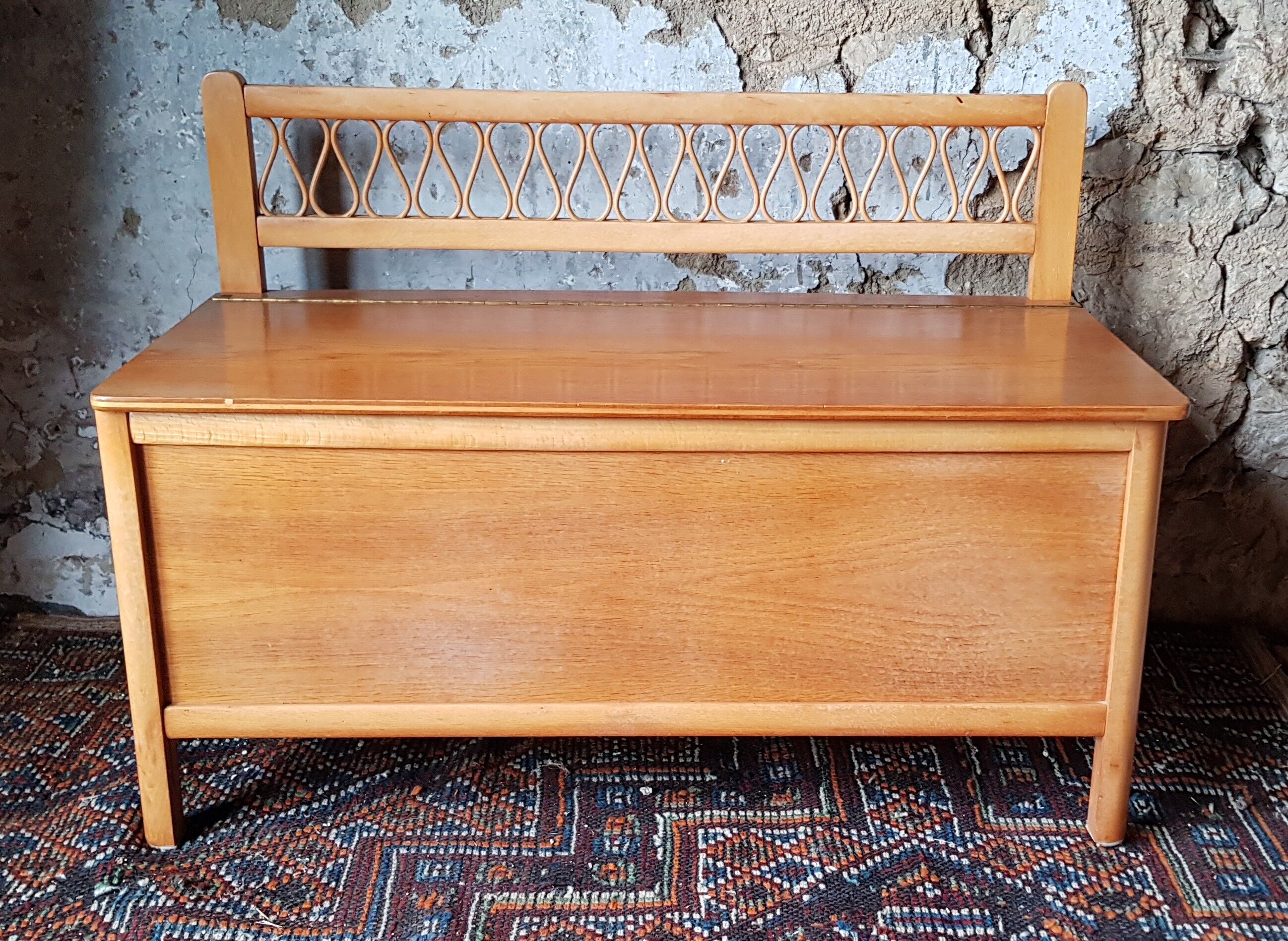 Toy box, 60's light wooden bench