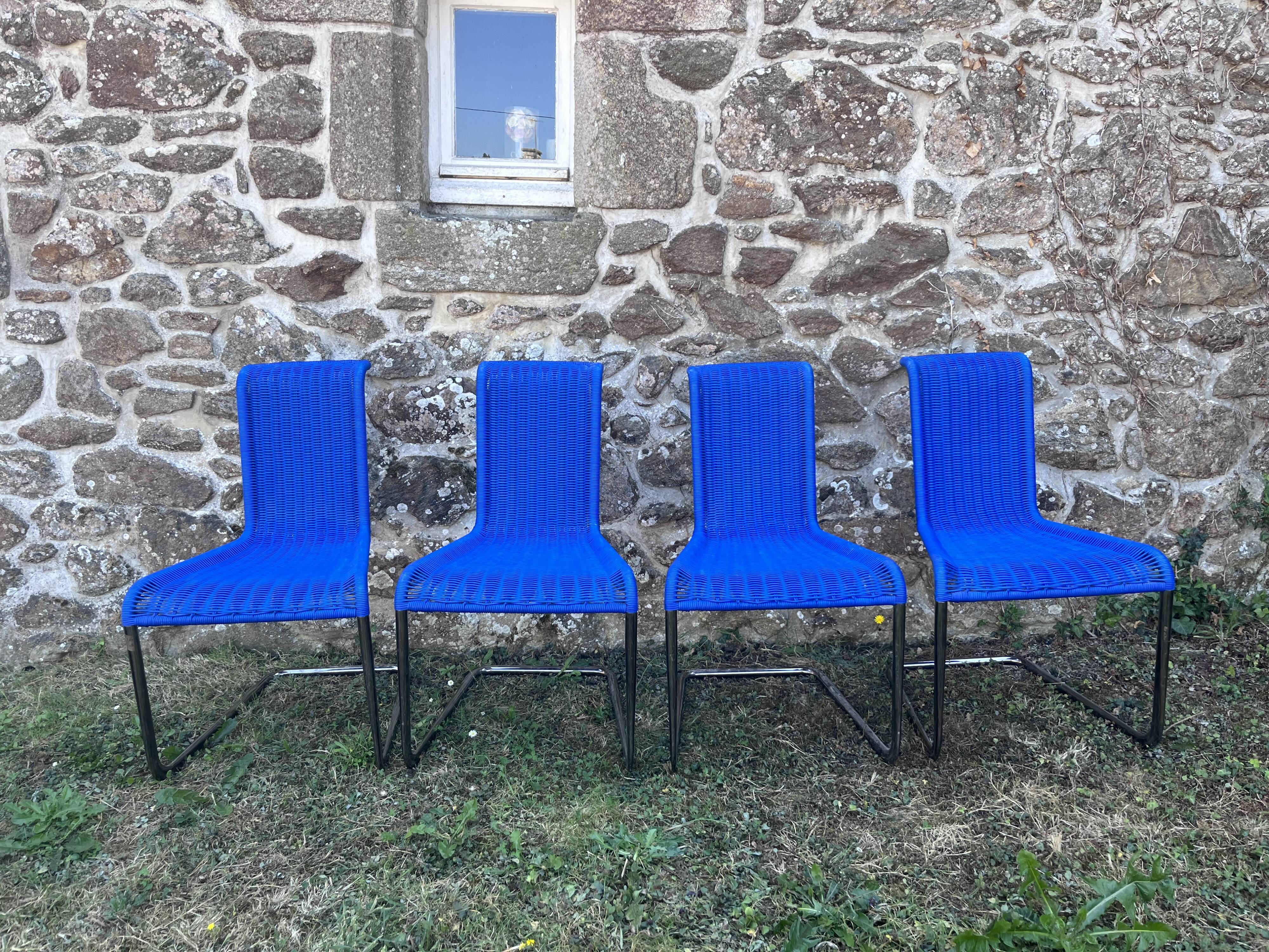 Cantilever B20 chairs published by Tecta