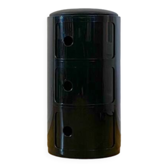 Anna Castelli for Kartell “componibili” cylindrical bedside or storage unit. plastic and black leatherette pad, three compartments. Condition of use.