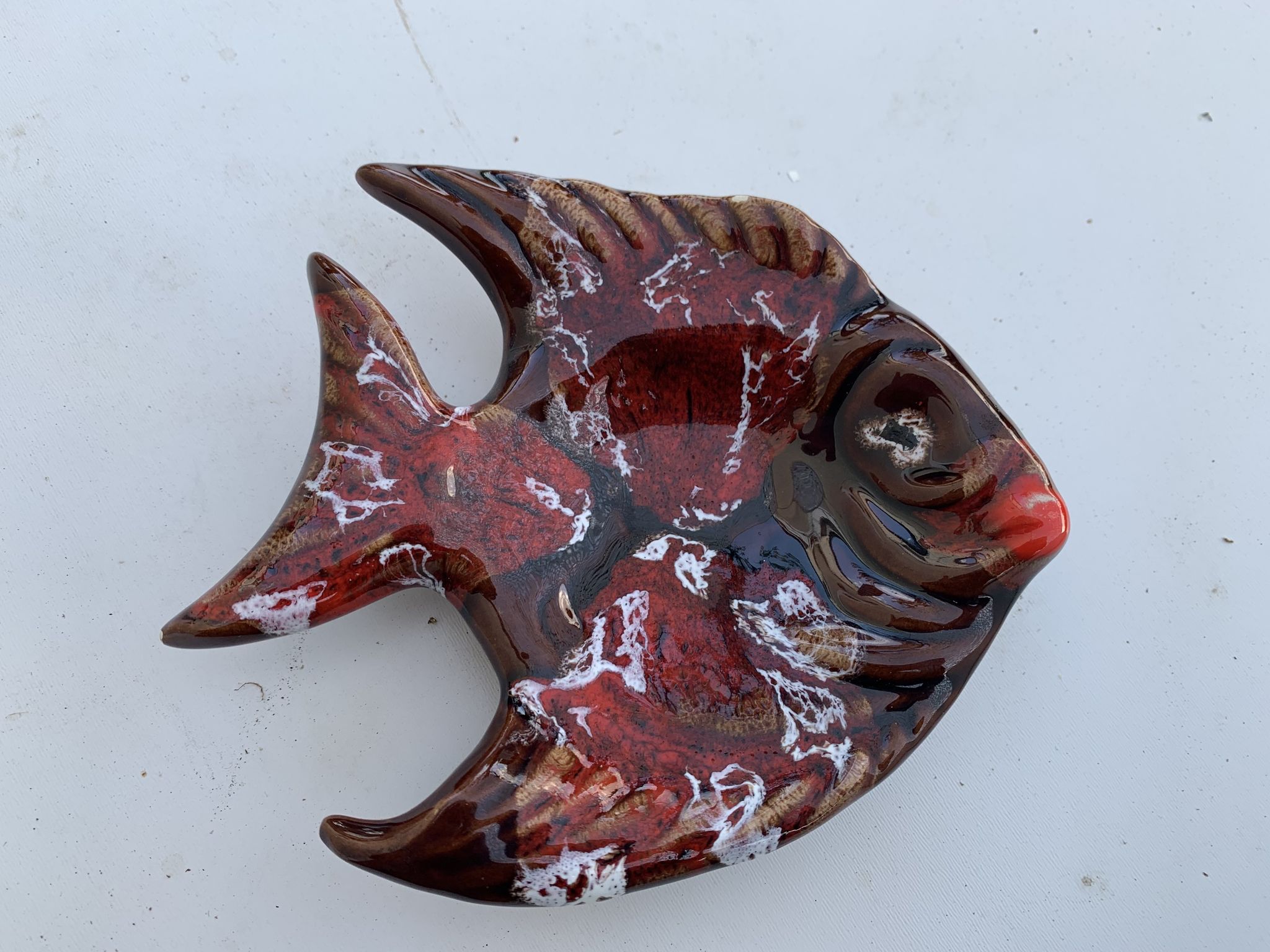 Dish fish shape glazed ceramic vintage slurry