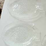 Pair of glass fish-shaped flat plates