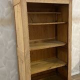 Parisian wardrobe in solid airbrushed wood