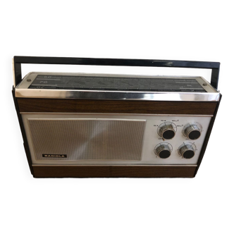 Radiola transistor radio