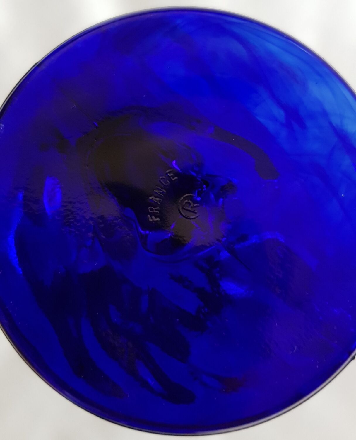 Set de 2 tasses à dessert dauphin en verre bleu