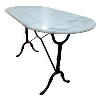 Table de bistrot dessus marbre