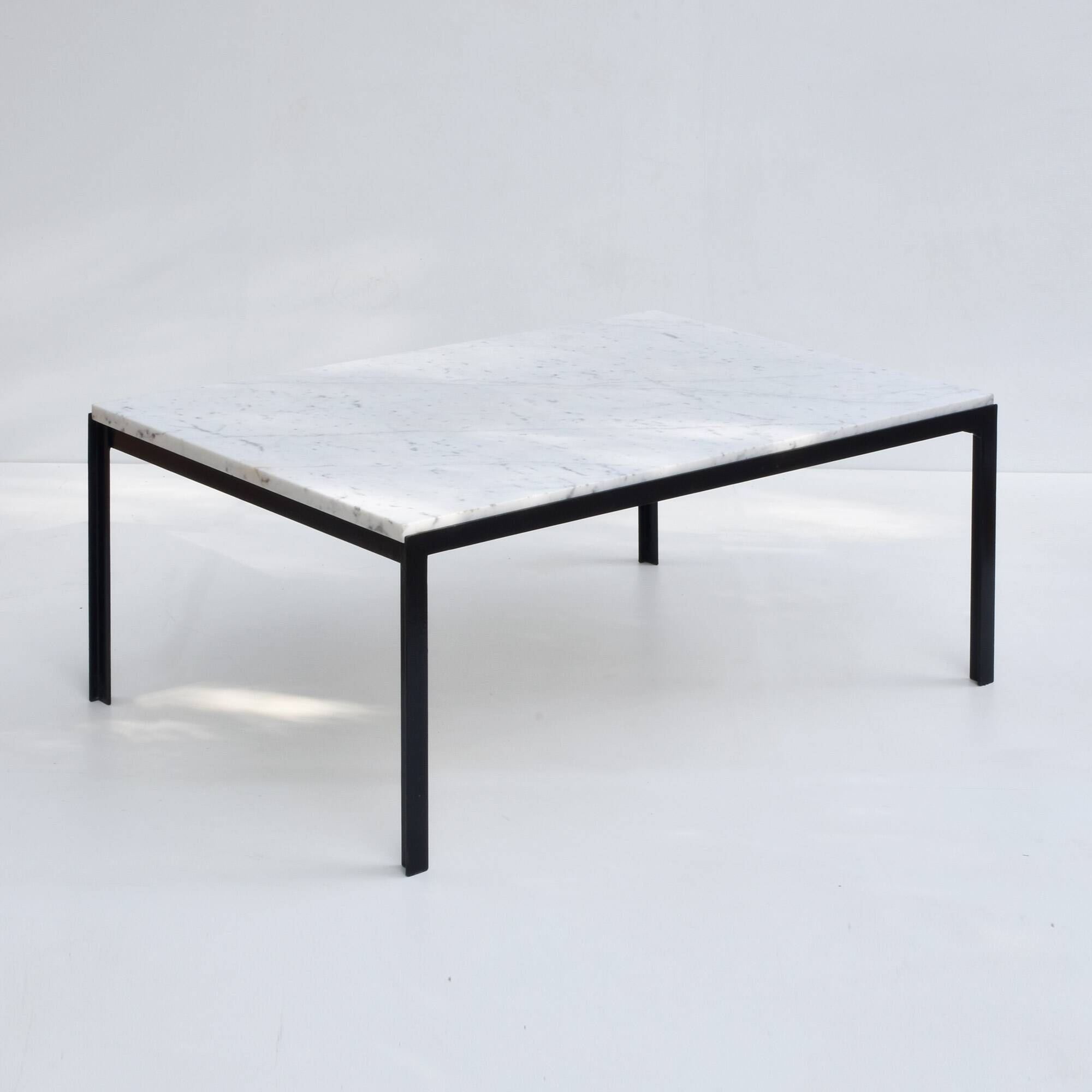 Florence Knoll marble coffee table "T-Angle" 1960s