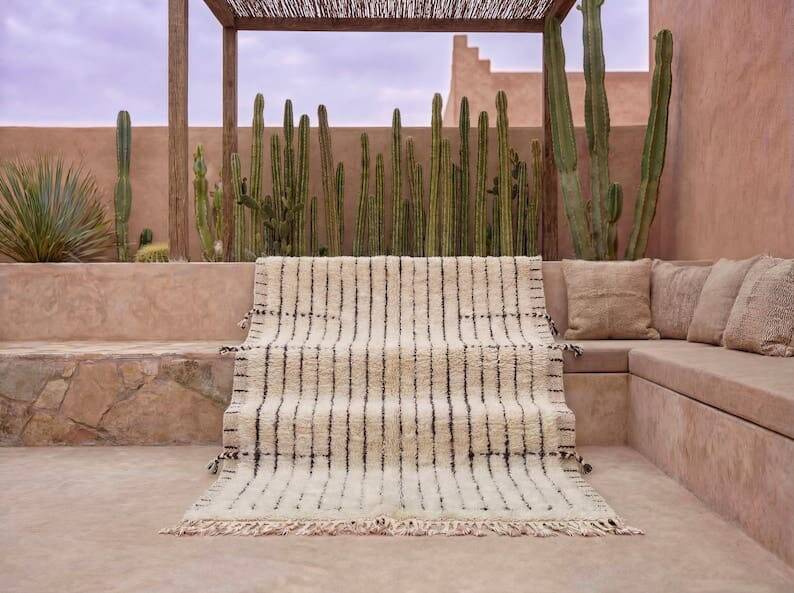 Handmade traditional pure wool carpet, size 100x200 cm.