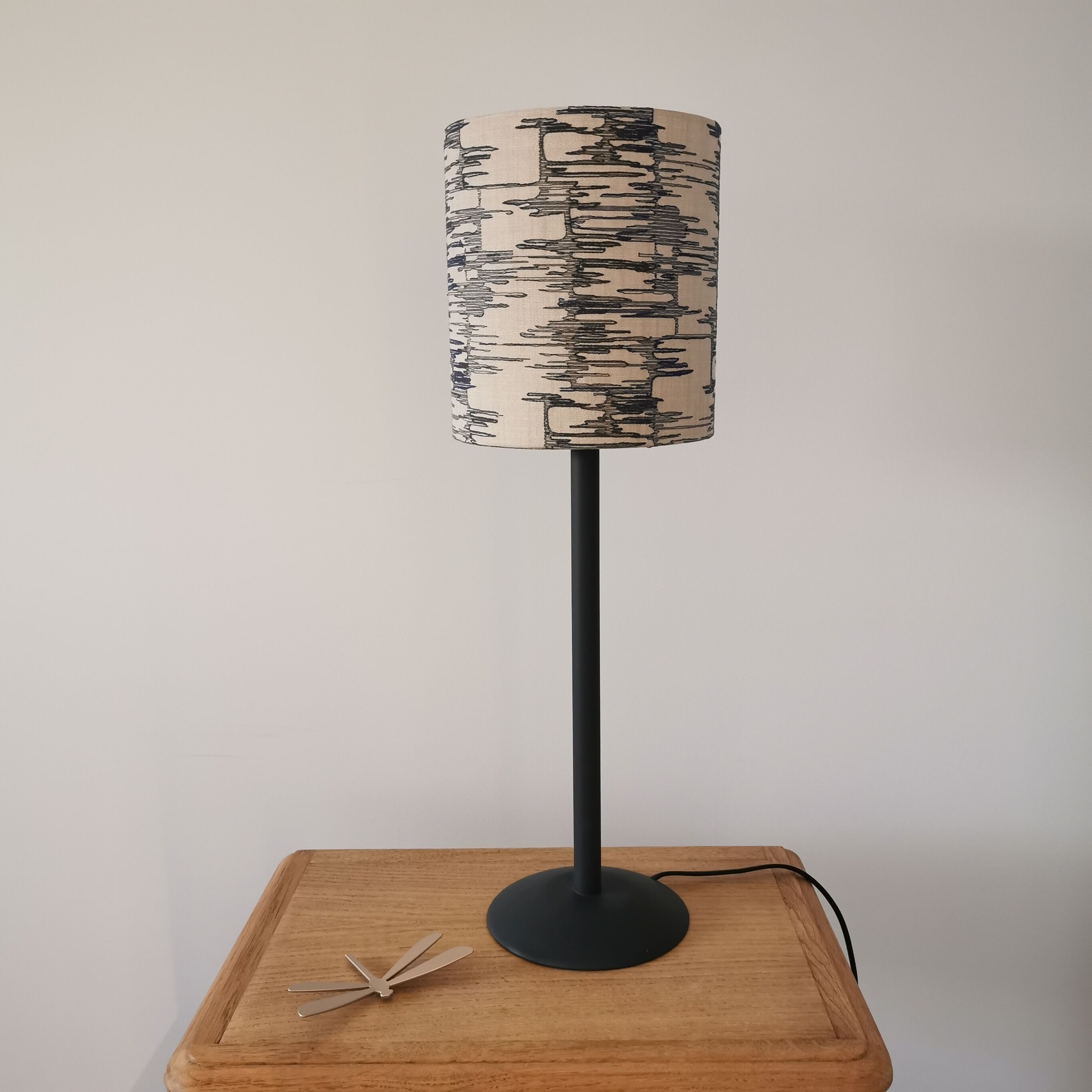 Cylindrical lampshade