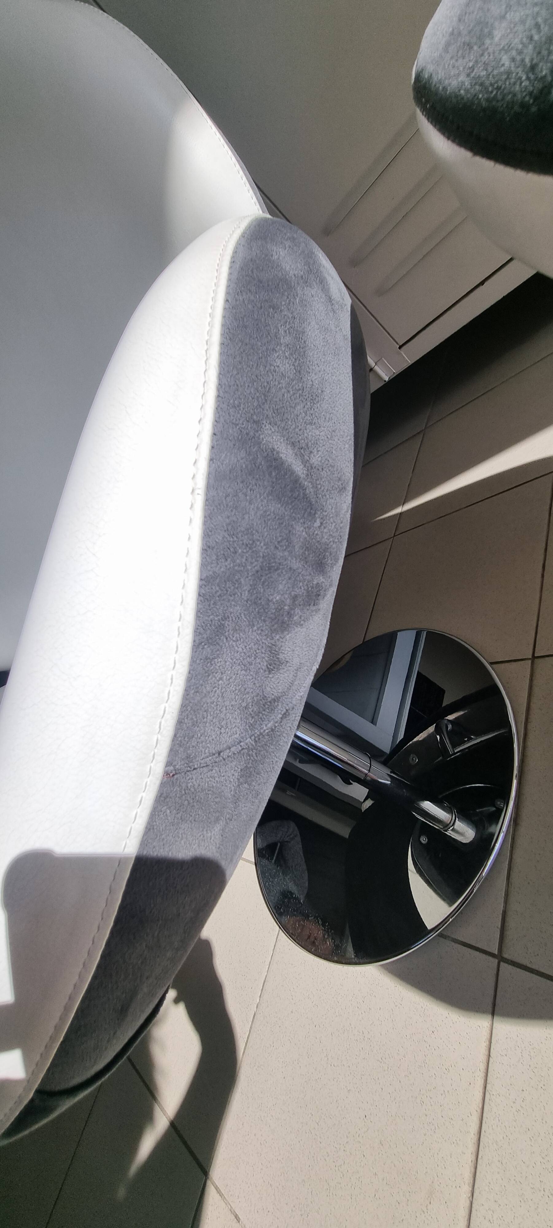 Pair of vintage retro armchairs Poltromec