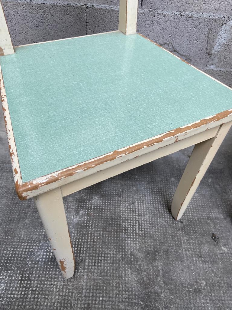 Paire de chaises en bois & formica vintage 1950