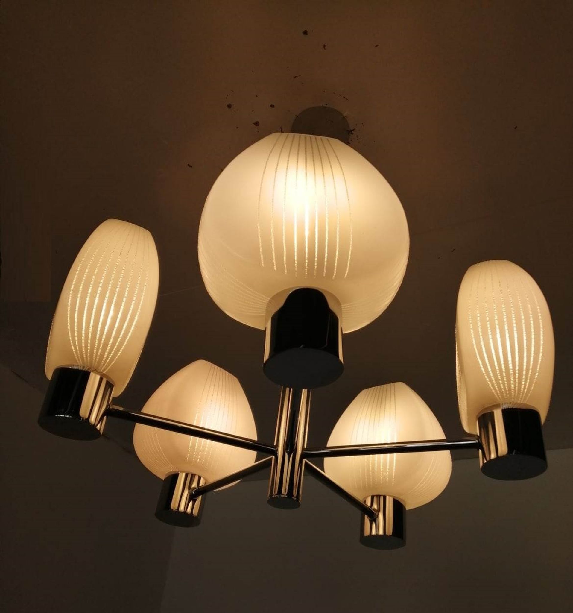 5-spoke chandelier 70s