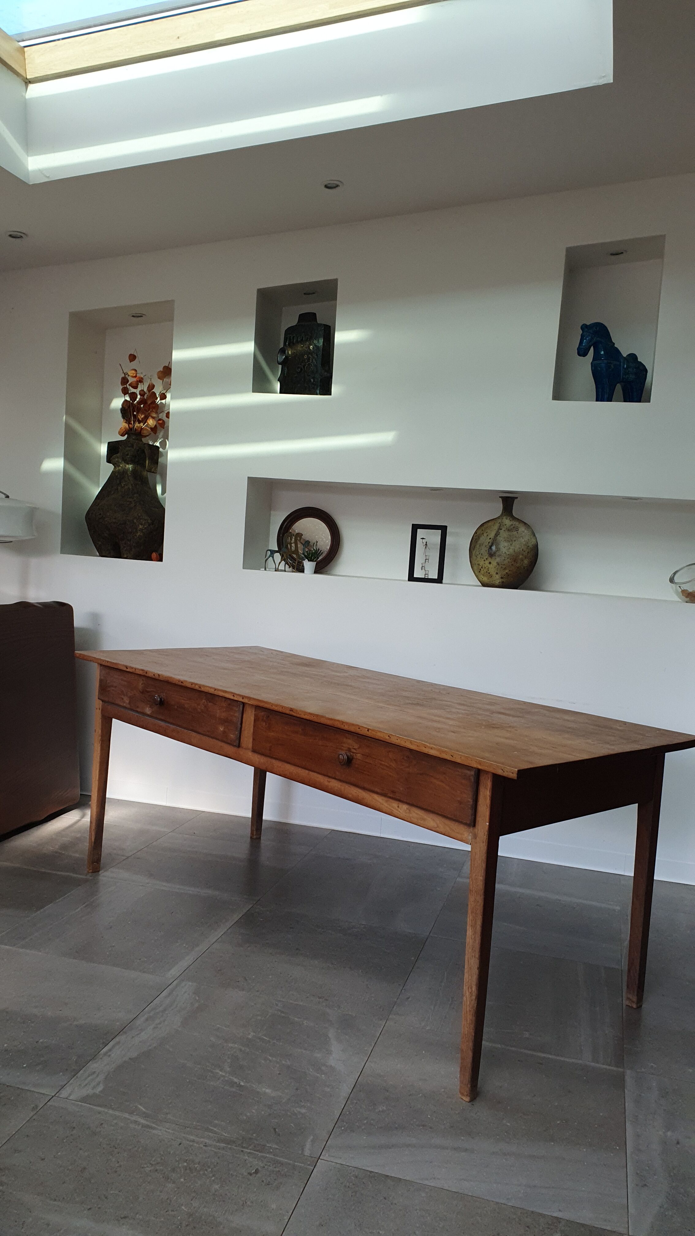 Ensemble table de ferme et 6 chaises Mouettes de Baumann