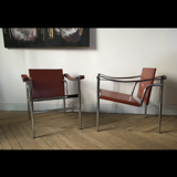 2 fauteuils LC1  design Le Corbusier pour Cassina