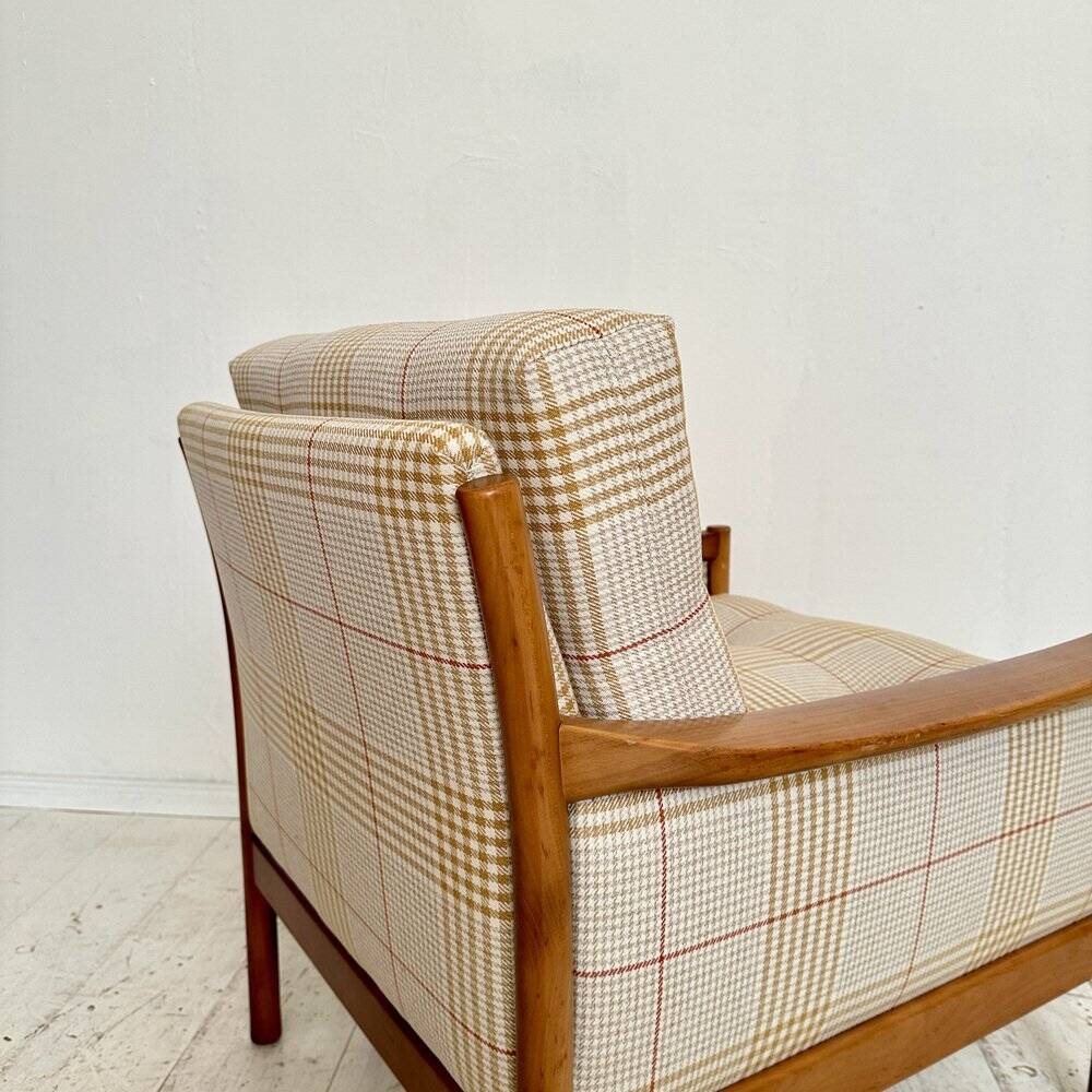 Mid-Century Scandinavian Armchair in Cherry Wood and Checked Fabric, 1960s