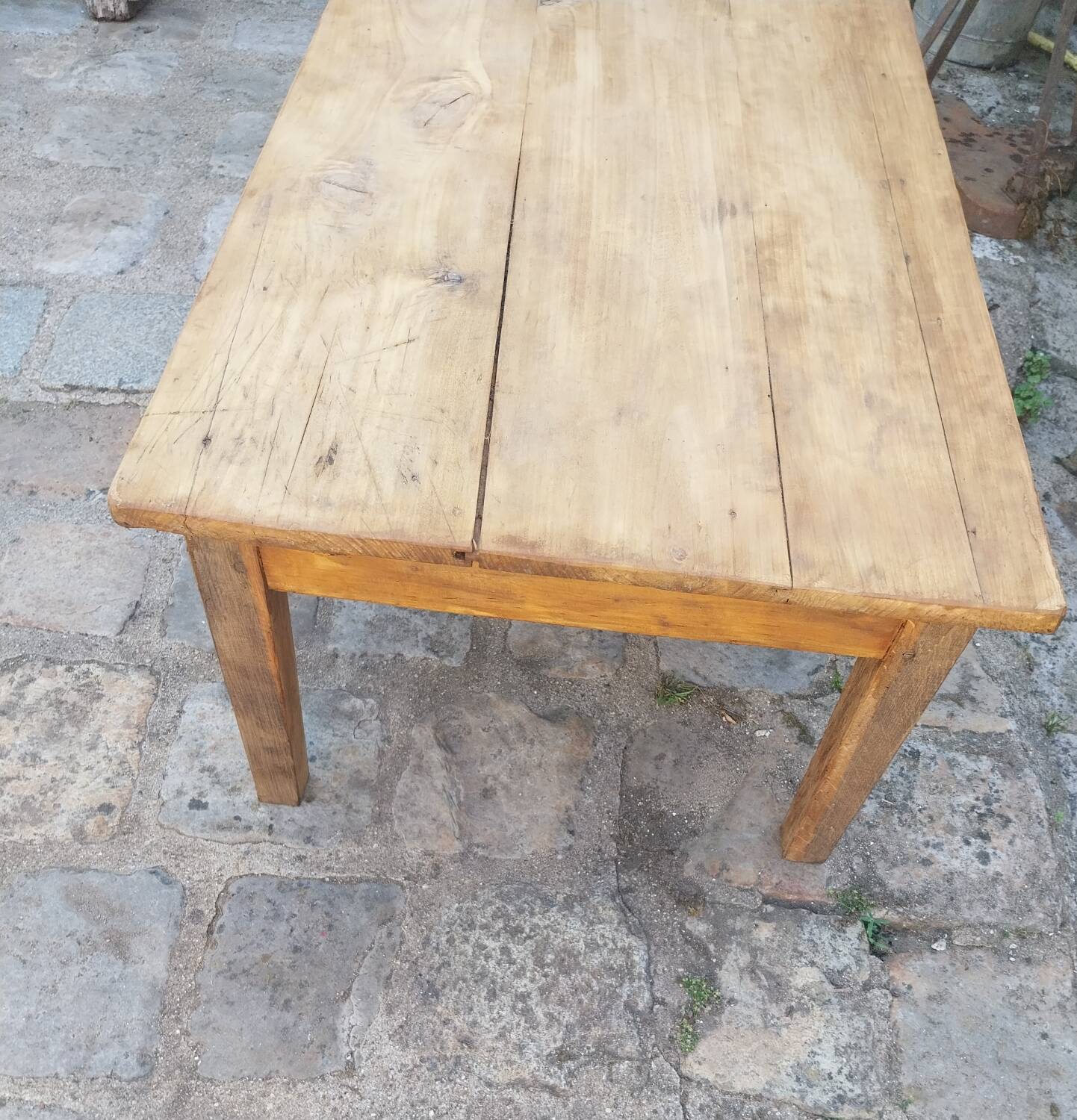Wooden farmhouse coffee table
