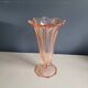 Vase tulipe vintage en verre moulé rose