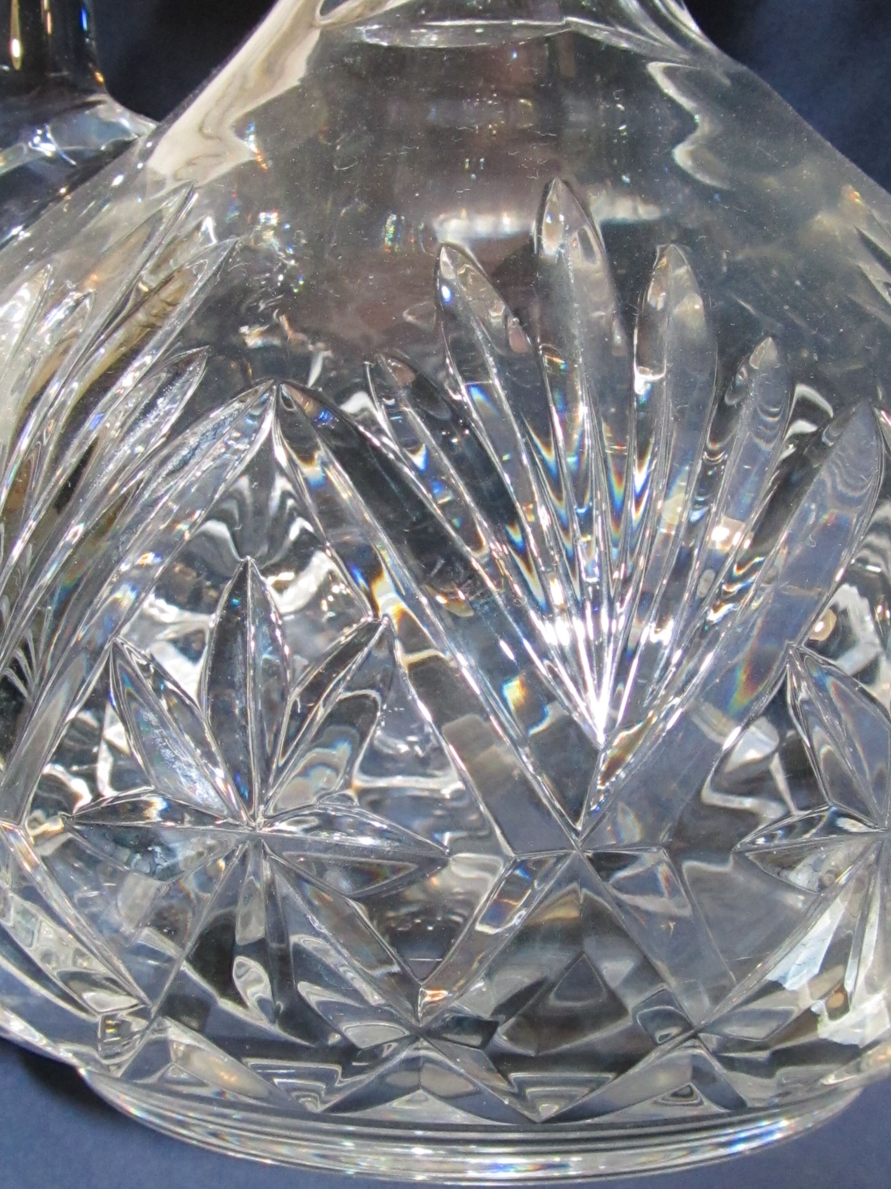 Saint Louis beautiful cut crystal sharp sharpener decanter signed Massenet or Chantilly
