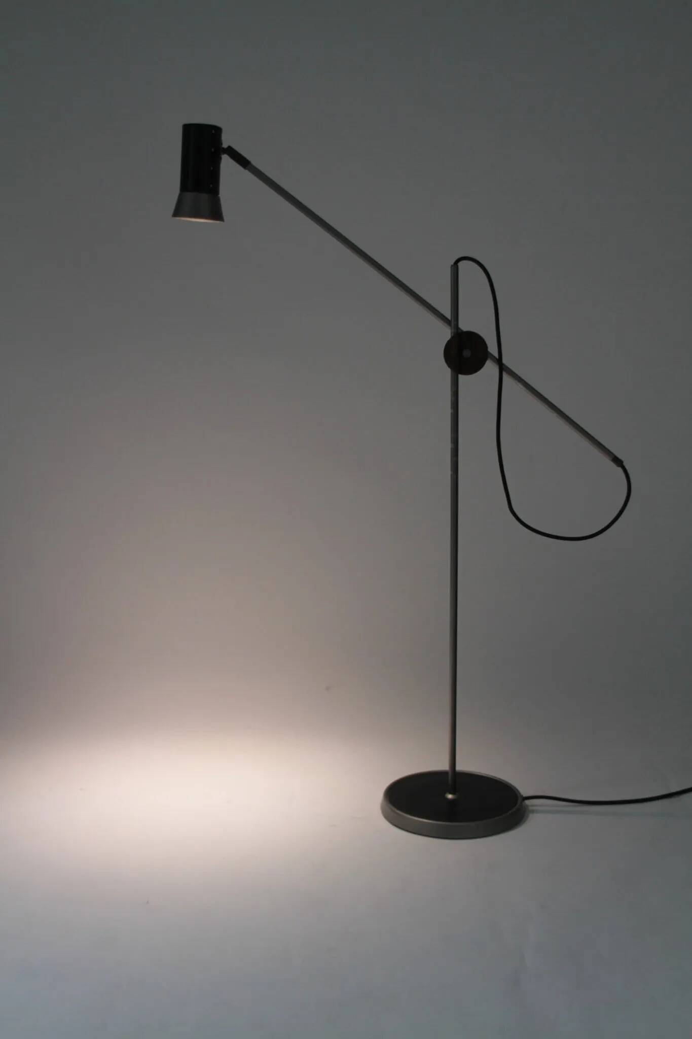 Lampadaire “Kusk” par Sabina Grubbeson pour Konsthantverk Tyringe — Suède, années 2000