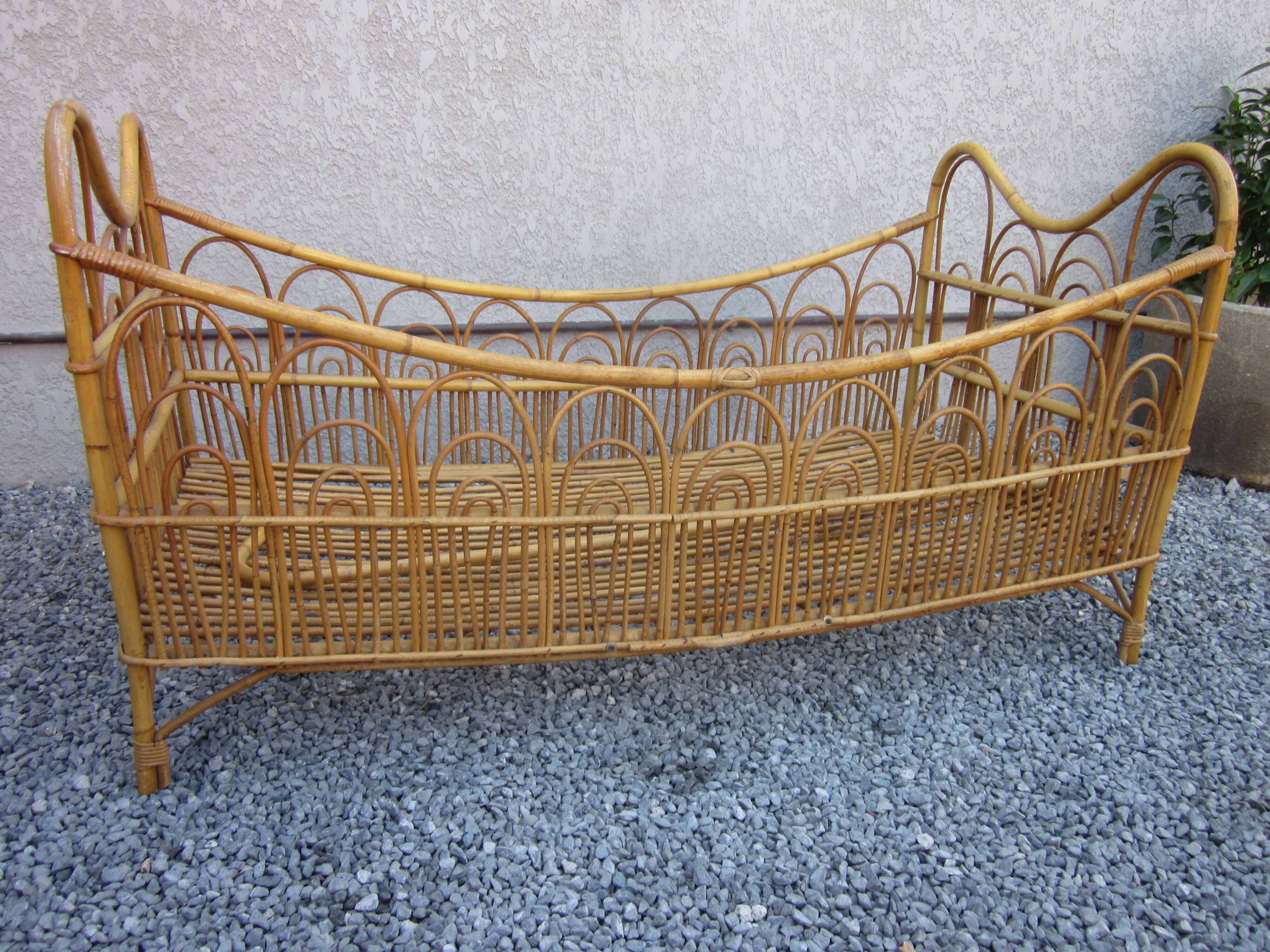 Rattan bed child of the 60s
