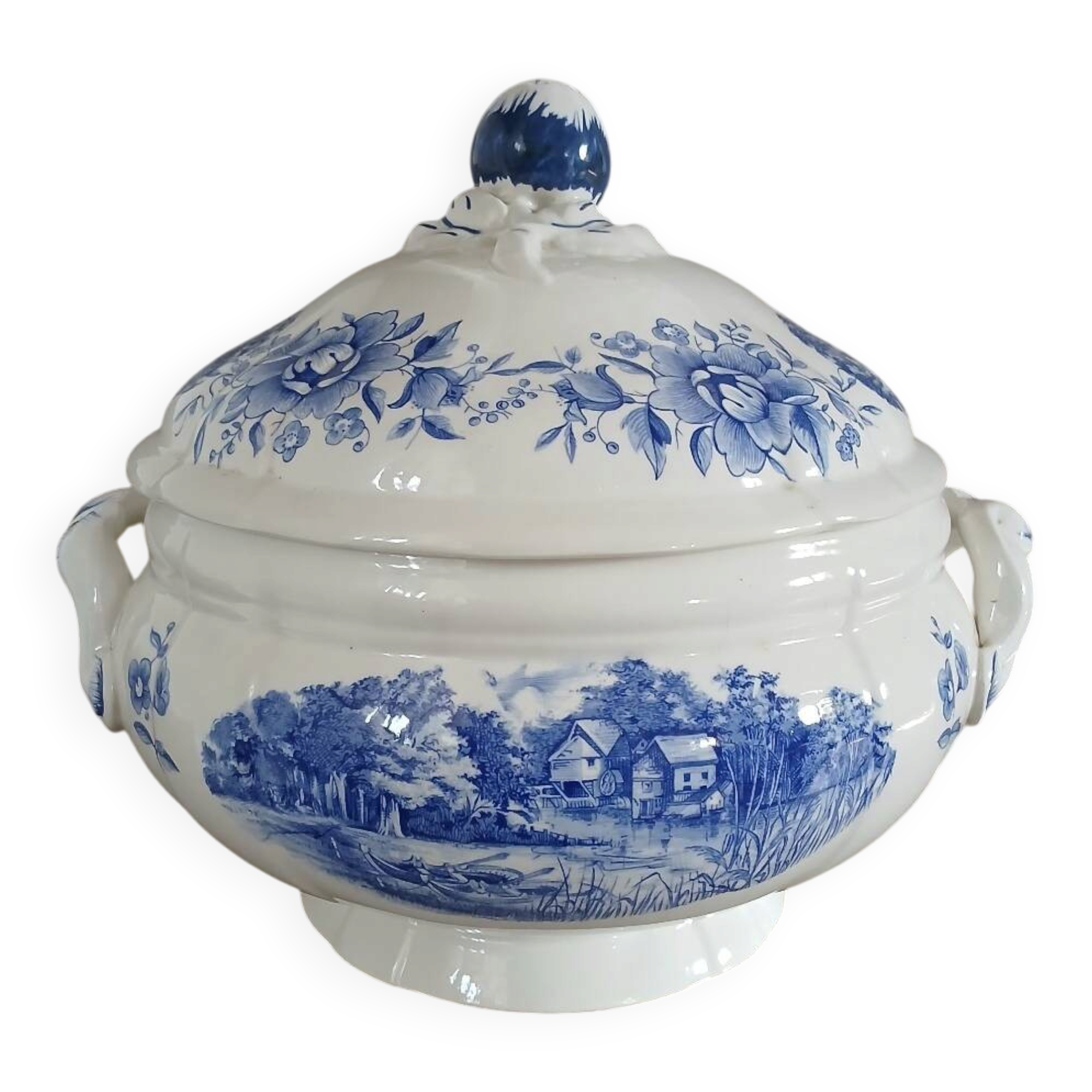 Antique soup tureen Sarreguemines