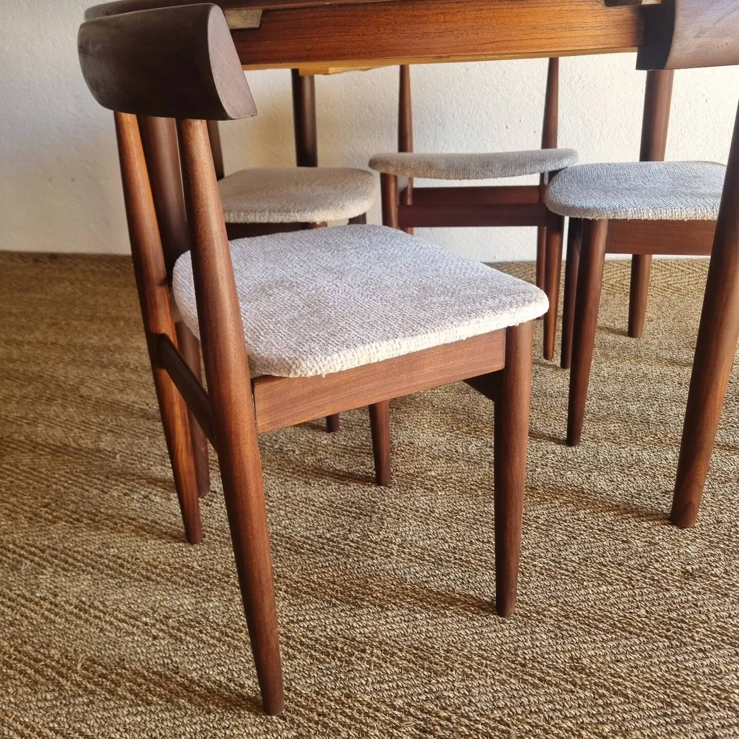 Hans Olsen dining set for Rojle Frem