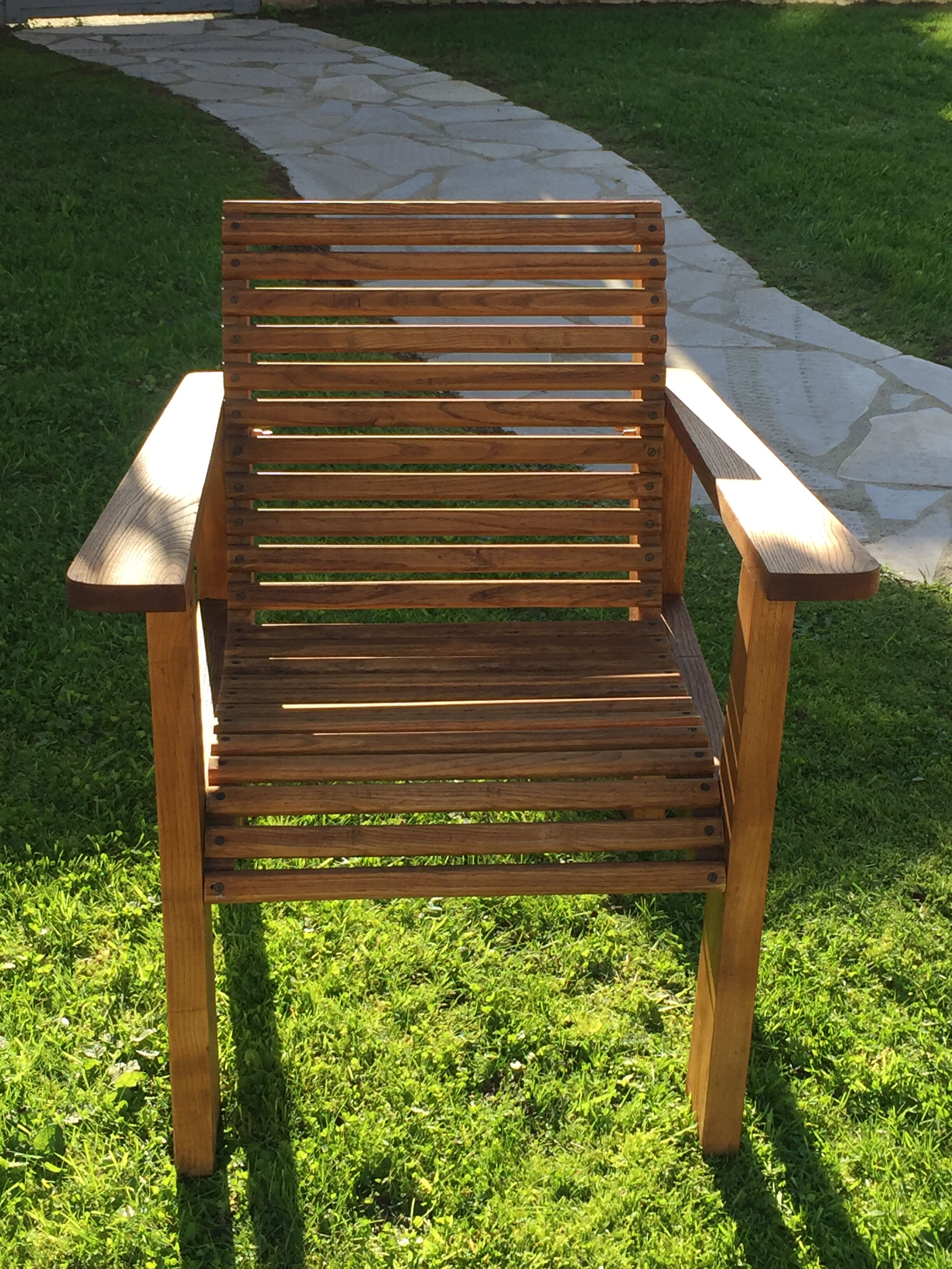 Post-war wooden removable chair
