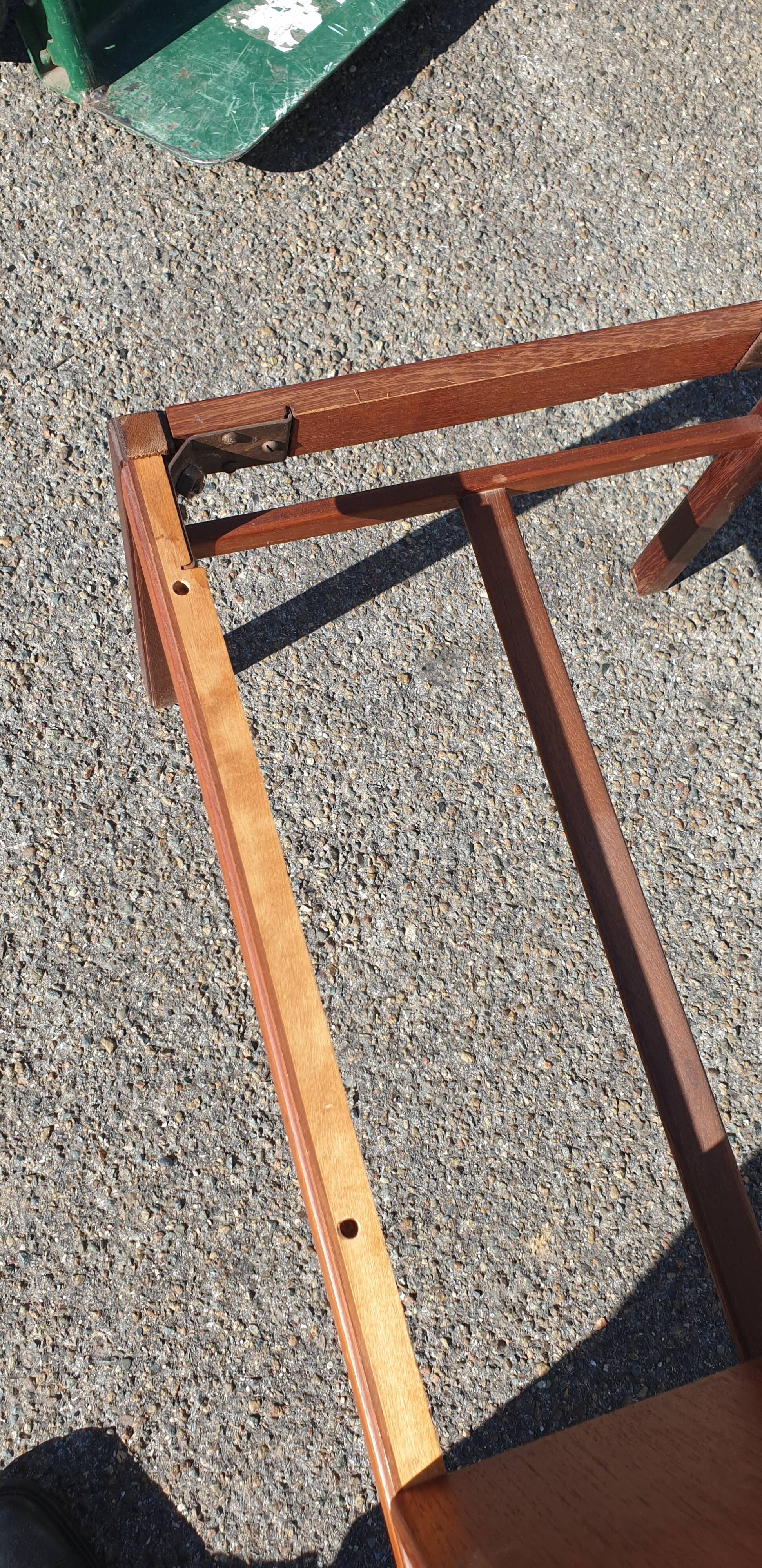 Desing 60 entry cabinet in swedish teak