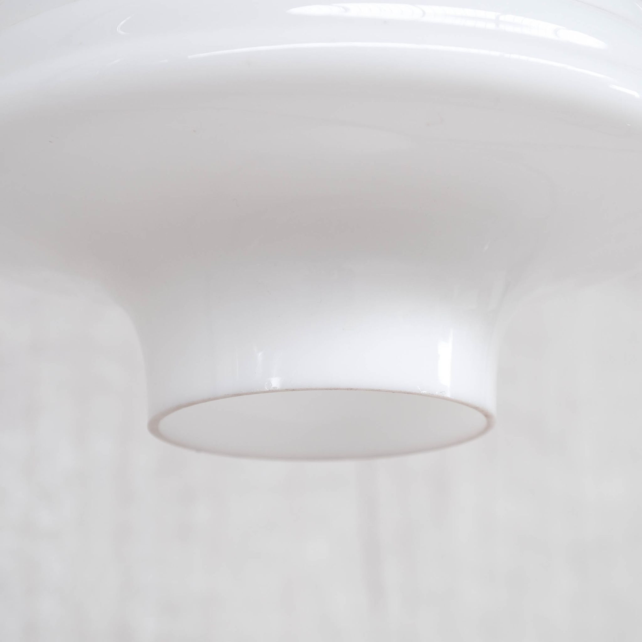 Suspension française opaline et laiton