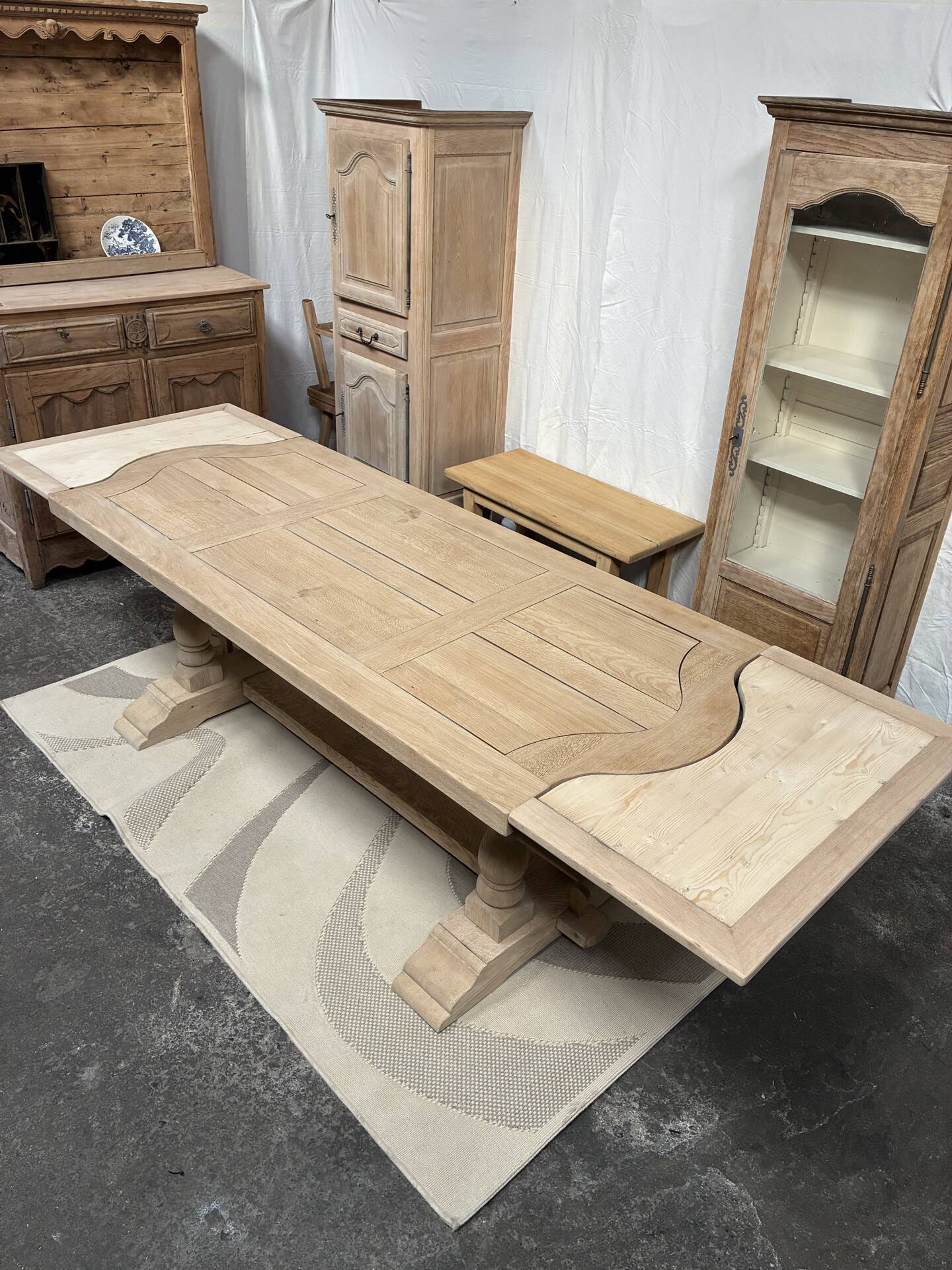 Monastery table in solid oak with extensions.