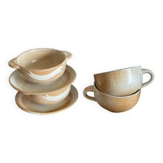 Stoneware breakfast service