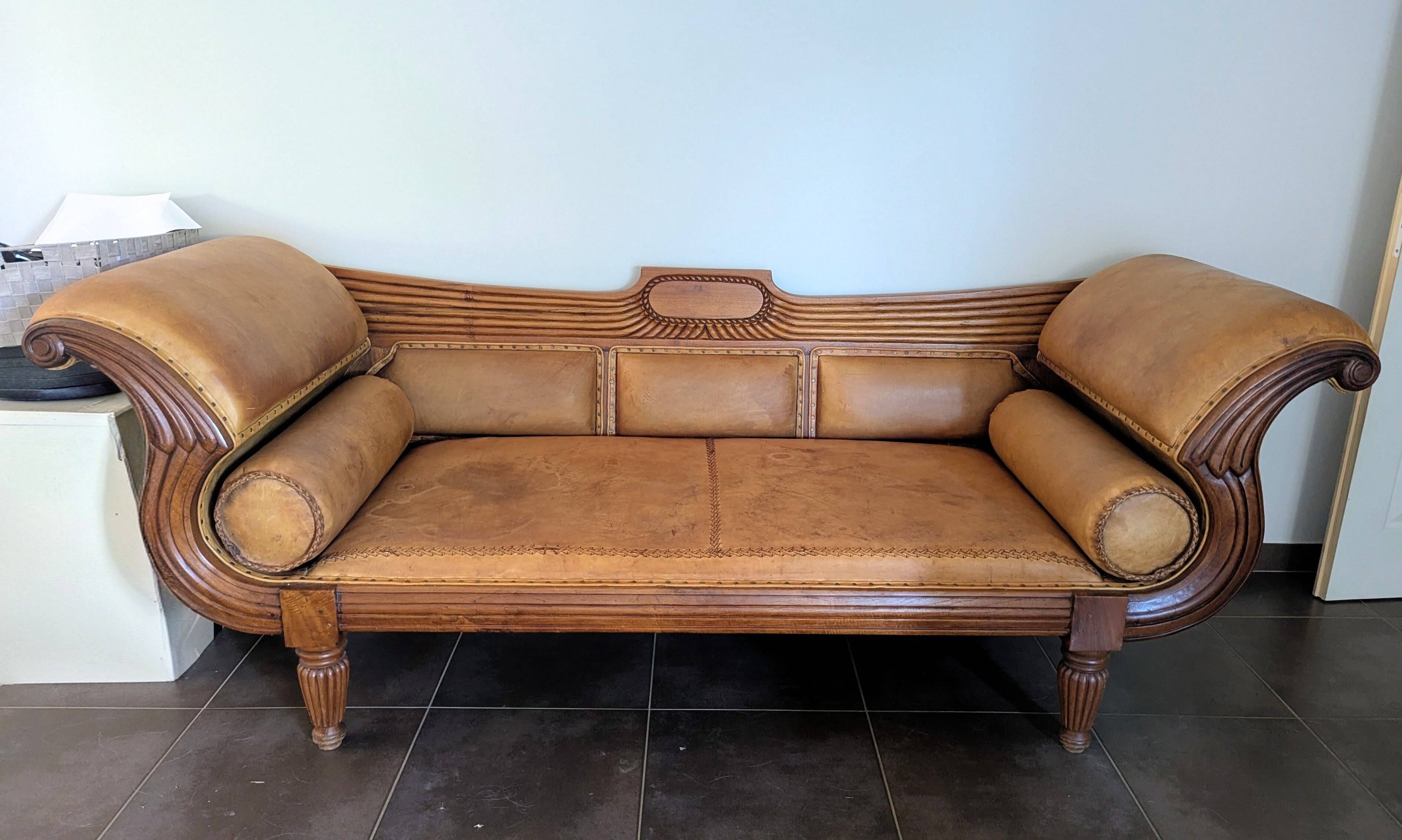 Colonial style leather meridian Bali