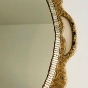 Miroir en papier mâché, incrustations et marqueterie de miroirs