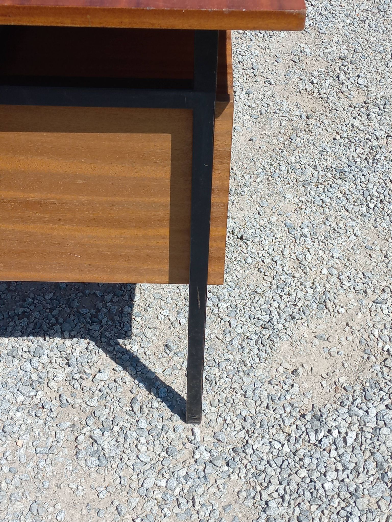 Desk of the 60s in mahogany base metal tubes 2 drawers