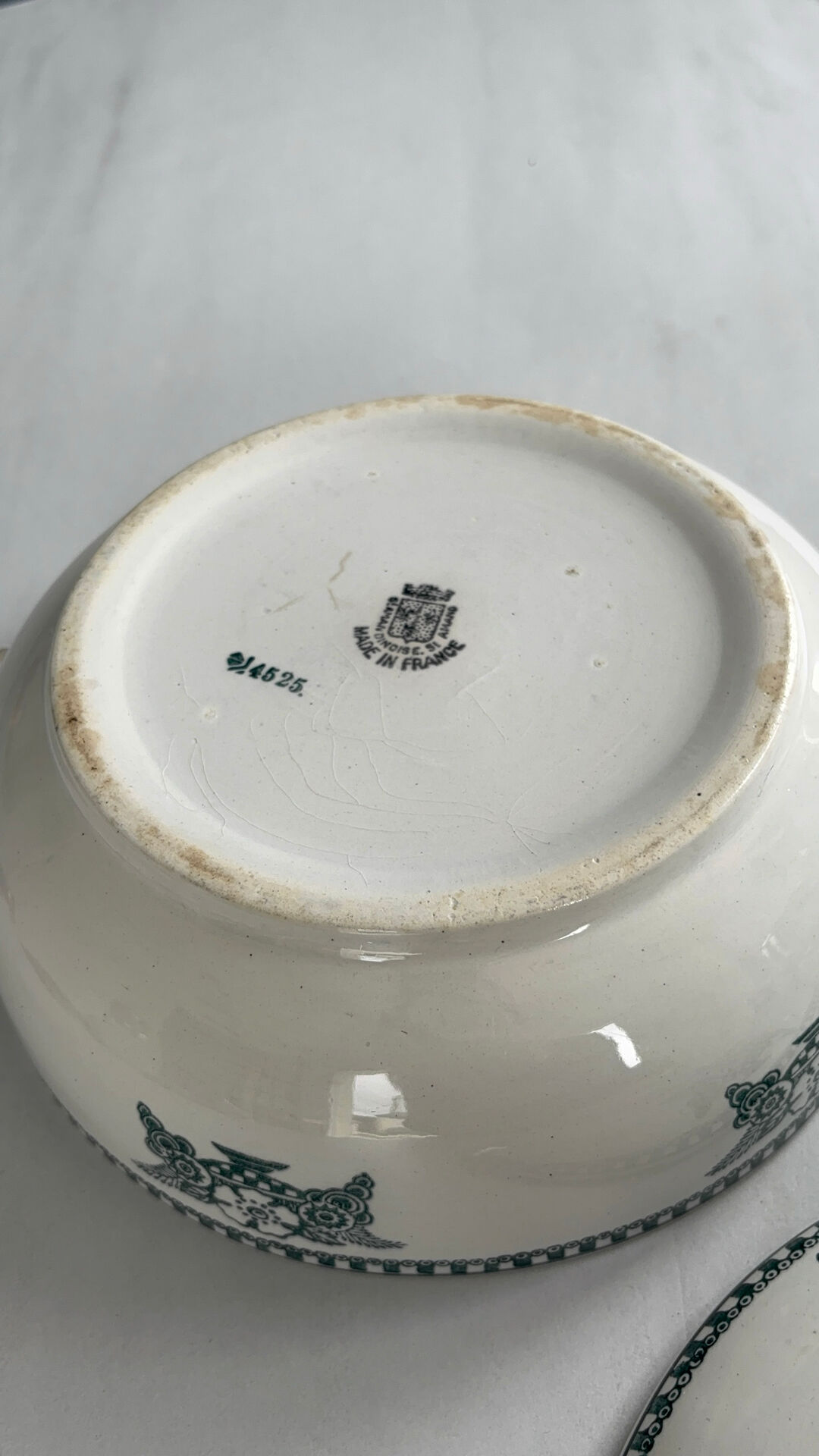 Antique soup tureen from Saint-Amand in ironstone – Sté Amandinoise