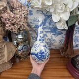 Blue hue piriform vase with dragon decor, vietnamese porcelain