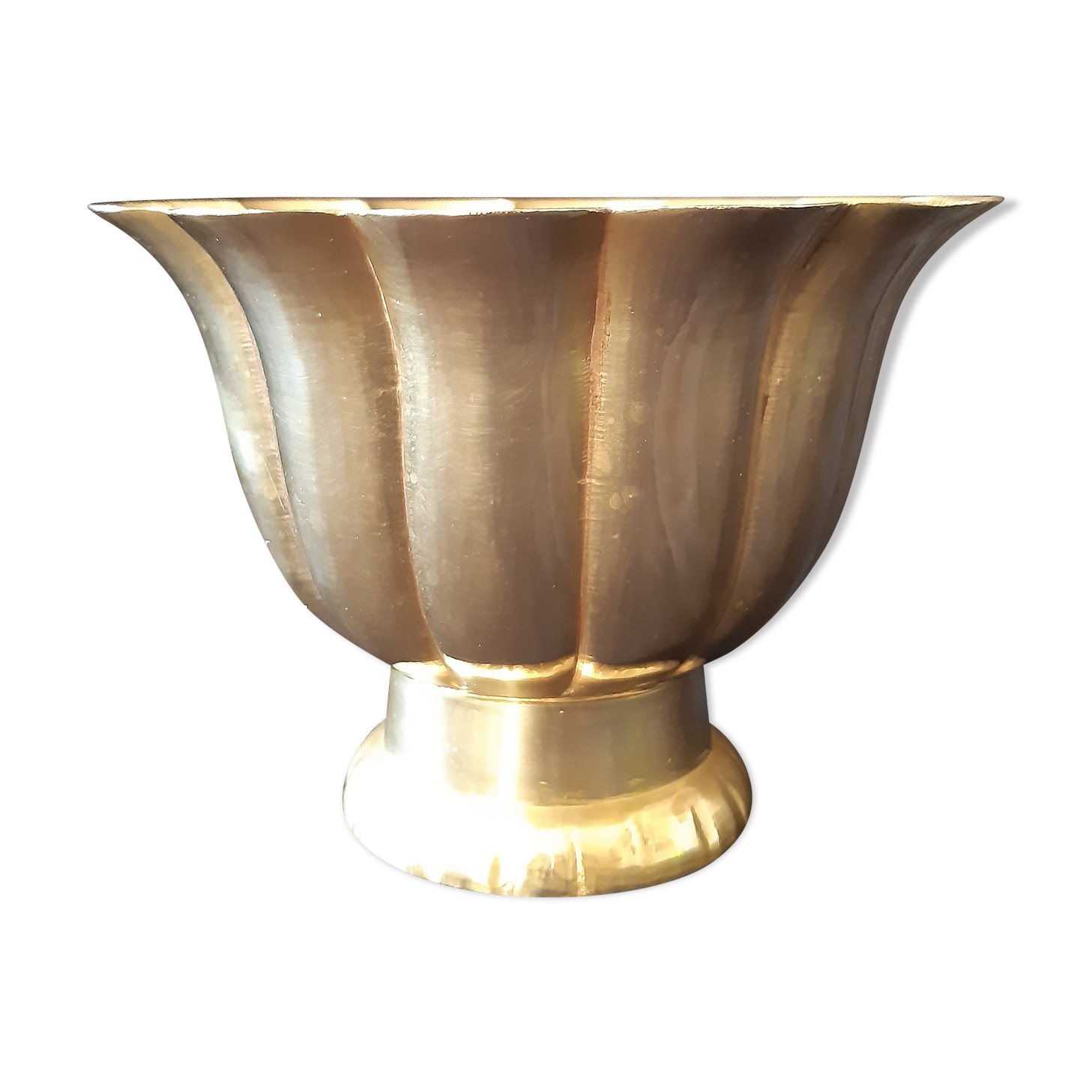 Brass pot cover